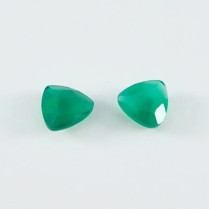 Green Onyx 10PC Tiny 3×3 MM Triangle Faceted Green Fiery Semi Precious Loose Gemstone
