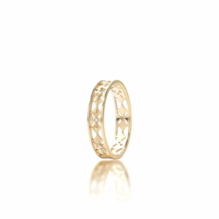 Hawaiian Quilted Star Ring in Gold with Diamond – 4.5mm