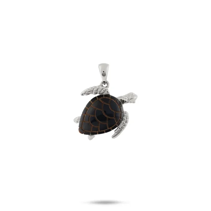 Honu Black Coral Pendant in White Gold – 15mm