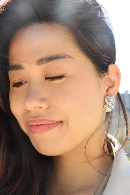 Huit Earrings
