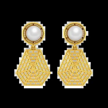 Immaculately Crafted Gold Earrings To Suit You The Best