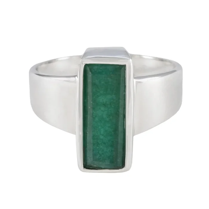 Indian Emerald Solitaire Indian Silver Green Gemstone Eye-catching Trendy Ring Jewellery