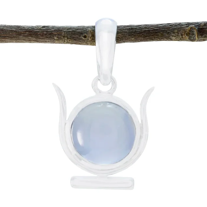 Iolite Delicate Spanish 92.5 Silver Solitaire Laura Glamorous Blue Pendant Jewellery