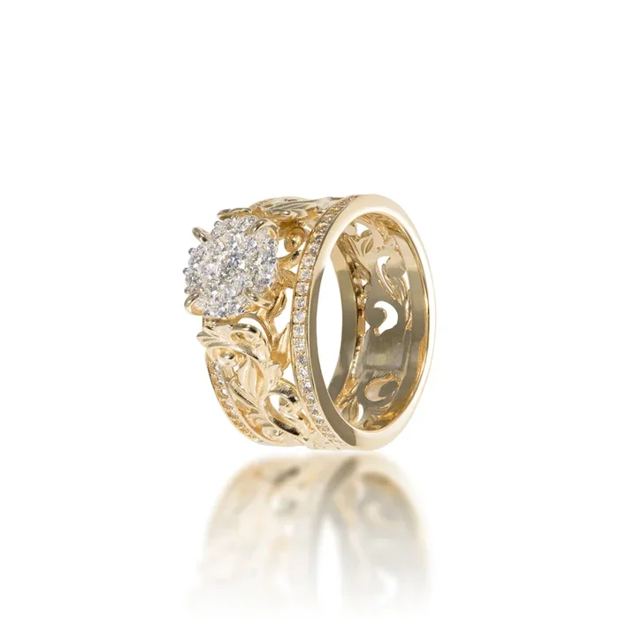 Living Heirloom Engagement Ring in Gold with Diamonds – 10mm