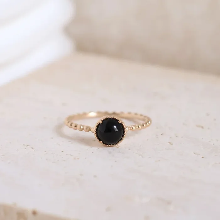 Lomita ring with black Agate gold plated