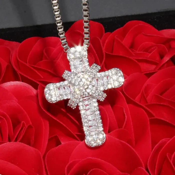 Luxury Cross Pendant Necklace Clear Cubic Zircon Necklace Pendant for Men Women Christmas gift