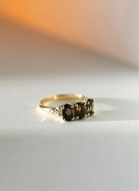 Max smoky quartz ring 14k gold