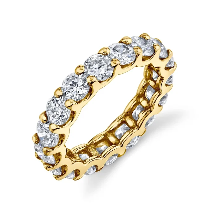 MEN’S DIAMOND ETERNITY BAND