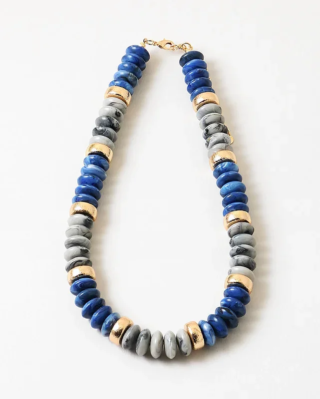 Mila Resin Necklace