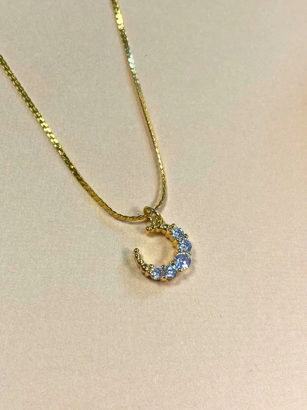 MY MOON necklace