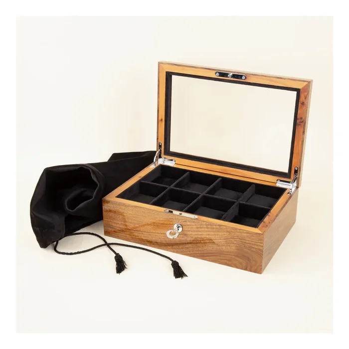 My Watch Hotel Paris 8 watch box in wood and black velvet – Lepage