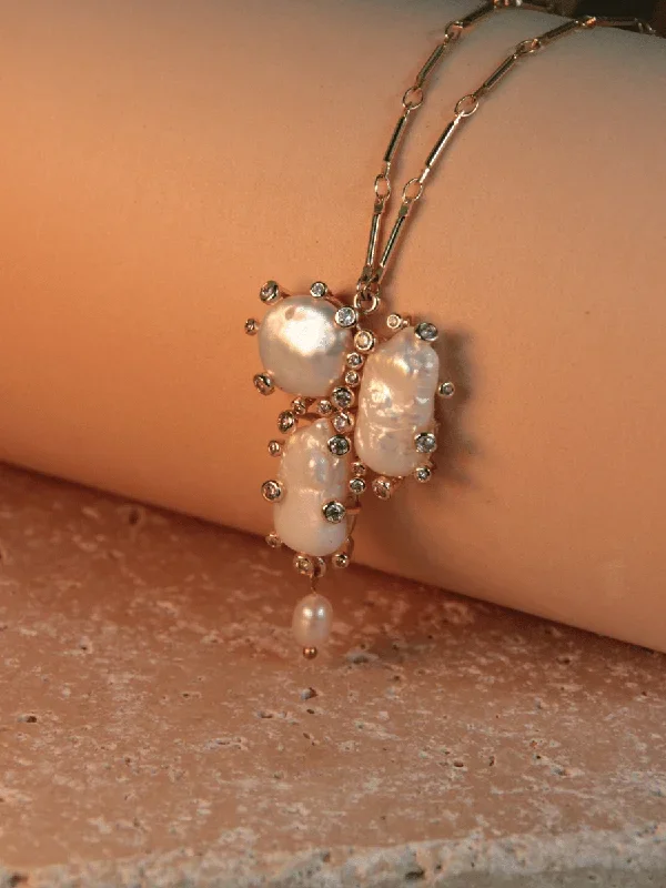 PALOMA necklace – Baroque zircon pearl pendant