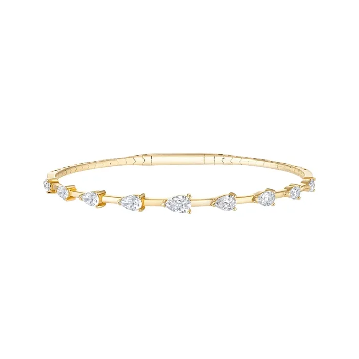 Pear-Shaped Diamond Flexible Bangle in 18K Yellow Gold