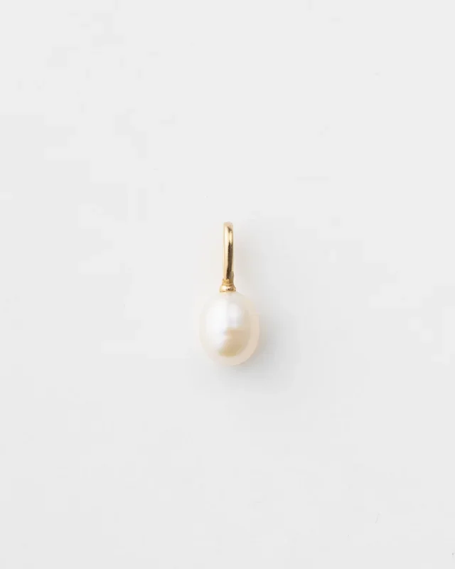 Pearl Charm