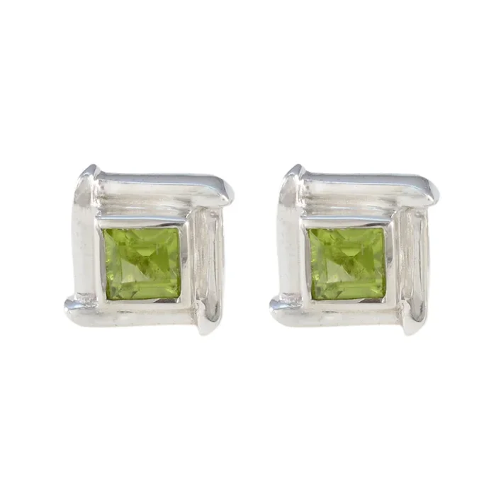 Peridot American Amanda Solitaire Stud Green 92.5 Silver Earring