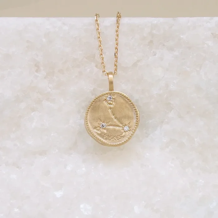 Pisces constellation medal pendant gold-plated