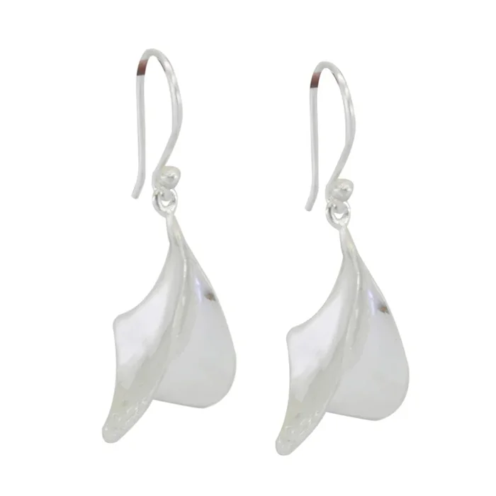 Plain Russian Daniela plain Dangle Gray 92.5 Silver Earring