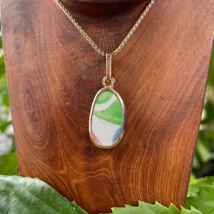 Playful Garden 14k Gold Pendant