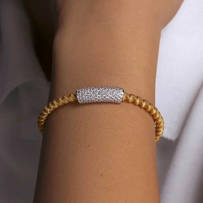 Pulsera italiana de plata de ley 925 bañada en oro con circonitas – ITB00095GP