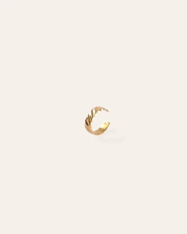 Rosa Earcuff