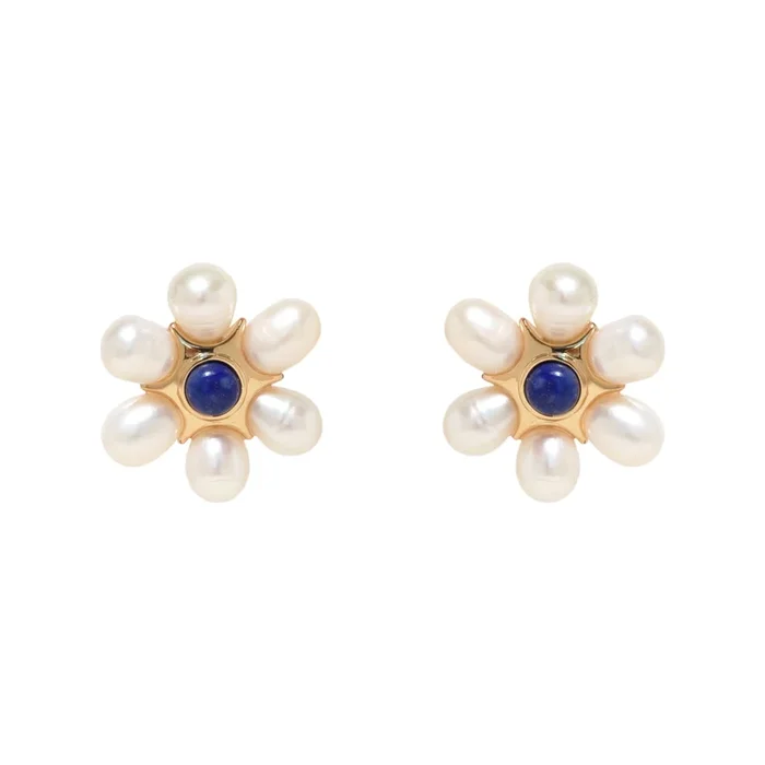 Safi Studs in Pearl & Gold