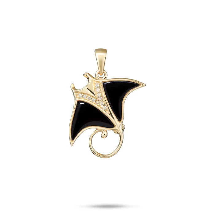 Sealife Manta Ray Black Coral Pendant in Gold with Diamonds – 21mm