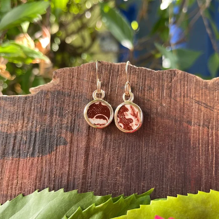 Sepia Delight 14k Gold Earrings Round