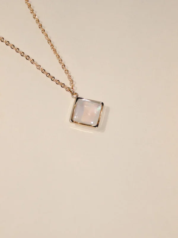 SHAINA necklace