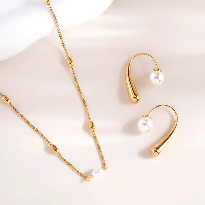 Single Pearl Necklace & Pearl Hook Earrings Combo Set