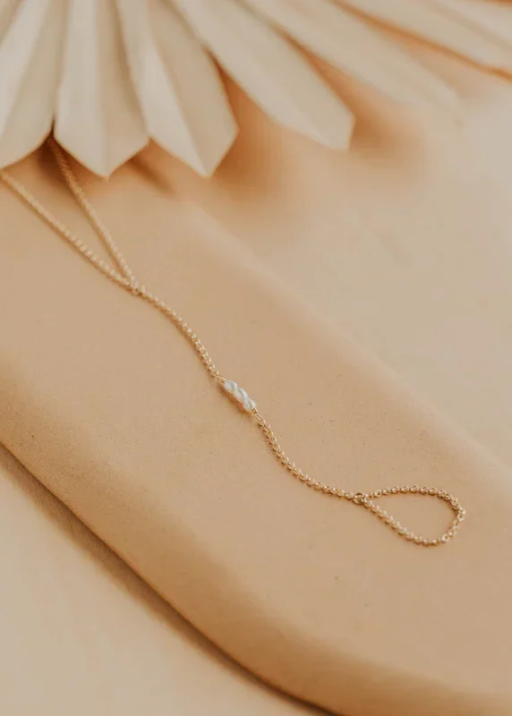 Sloane Hand Chain