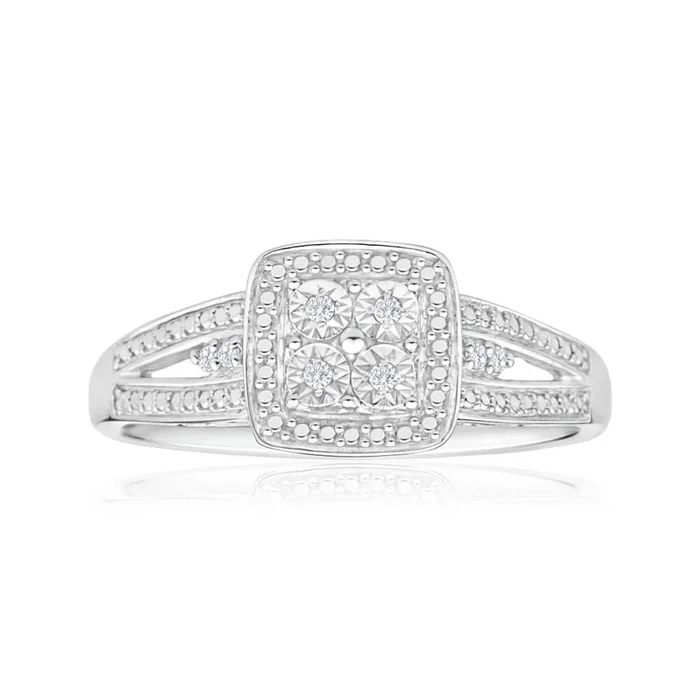 Sterling Silver Striking Diamond Ring