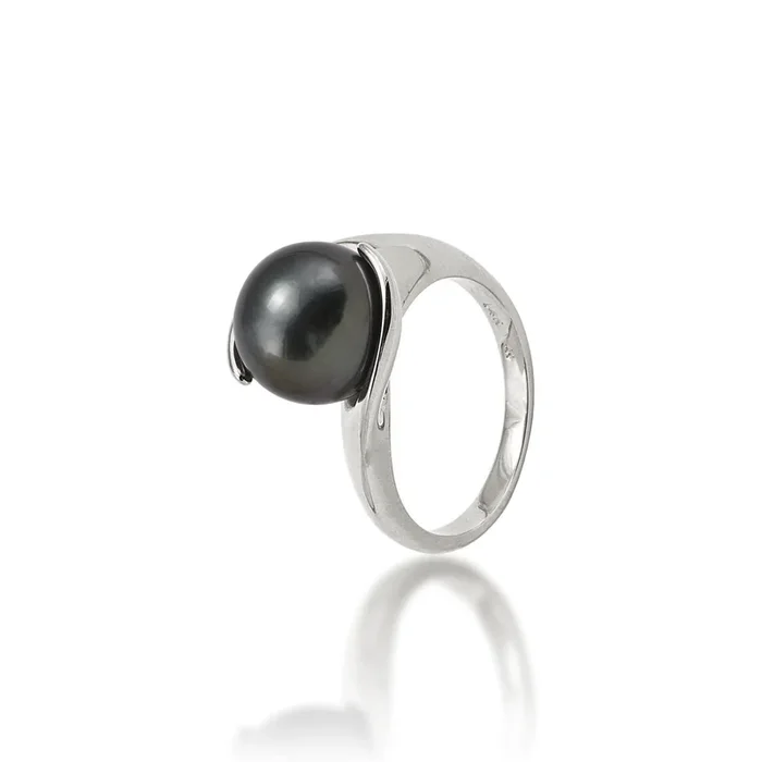 Tahitian Black Pearl Ring in White Gold – 10-11mm