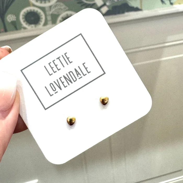 Teeny-Tiny Hearts Deadstock Gold Stud Earrings – 3mm