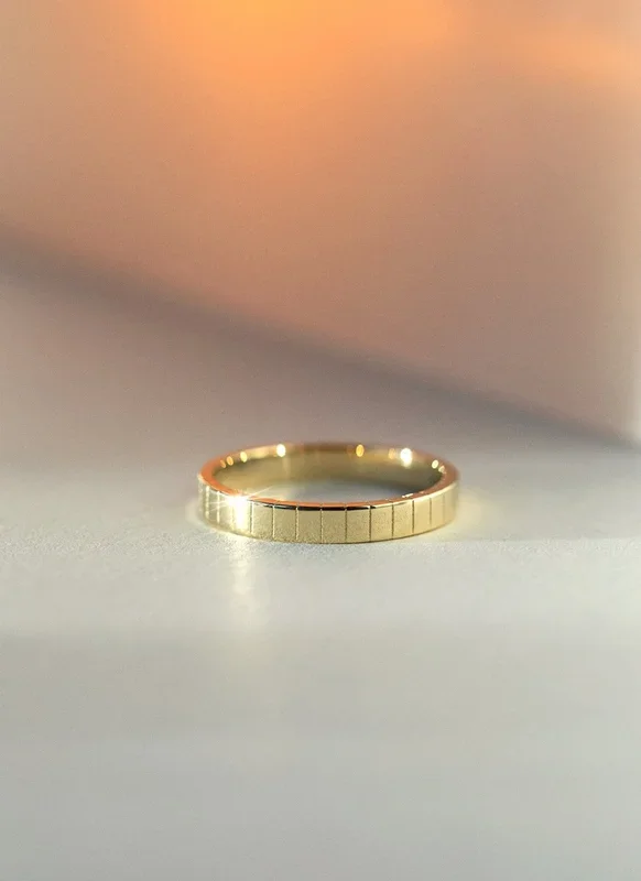 The gent ezra ring 14k goud