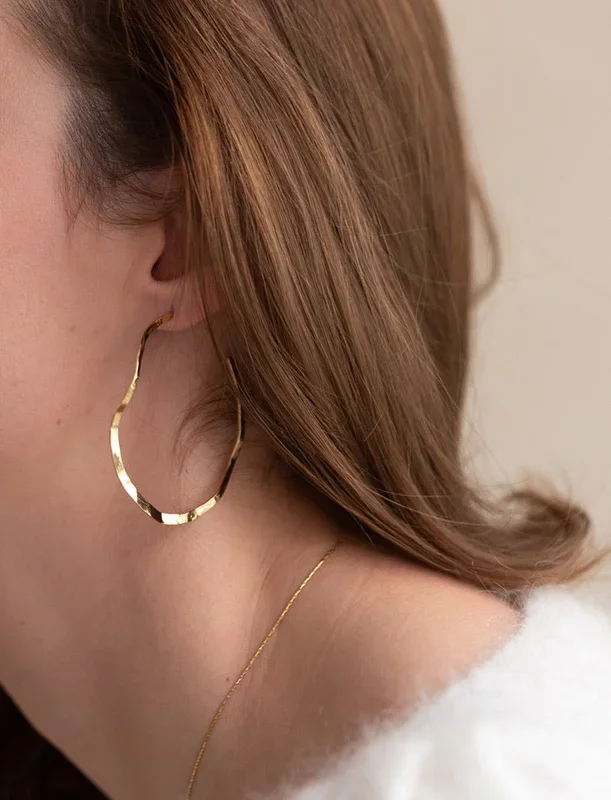 The maxi hoop earrings
