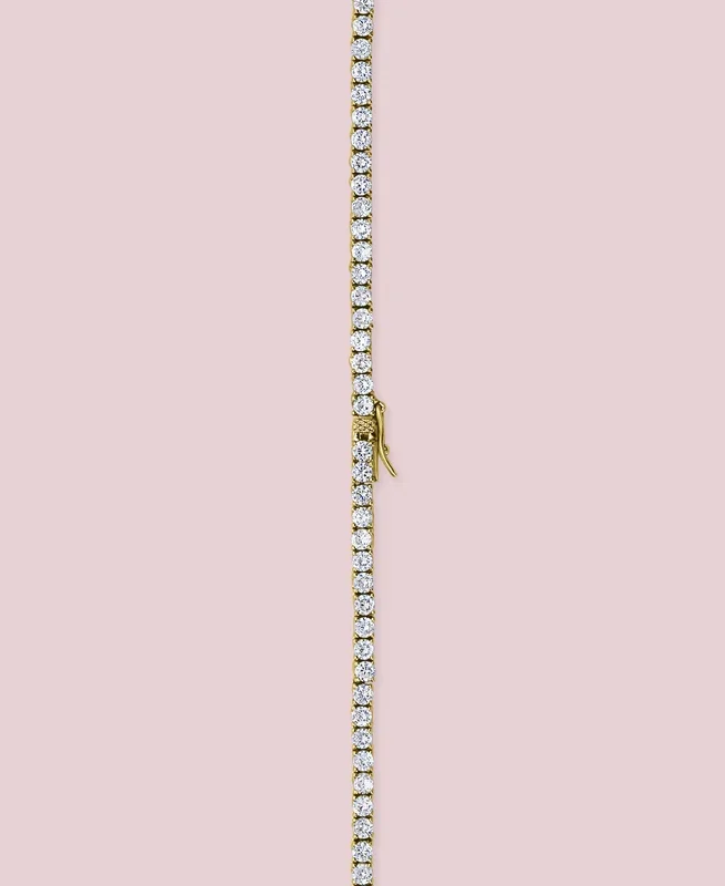 THE TENNIS NECKLACE ARCHIVE