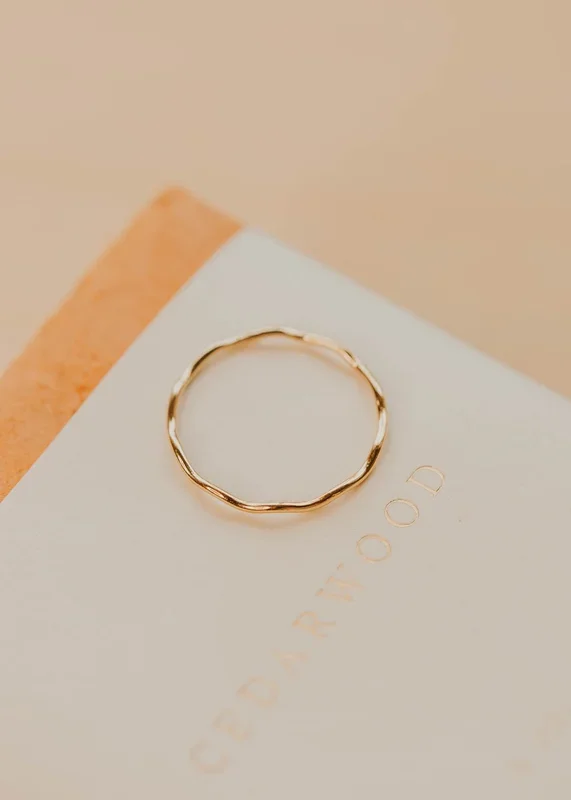 Tiny Wave Ring