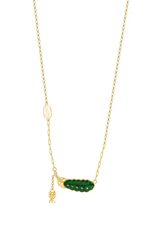 TOMEI Auspicious Leaf Jade Necklace, Yellow Gold 750