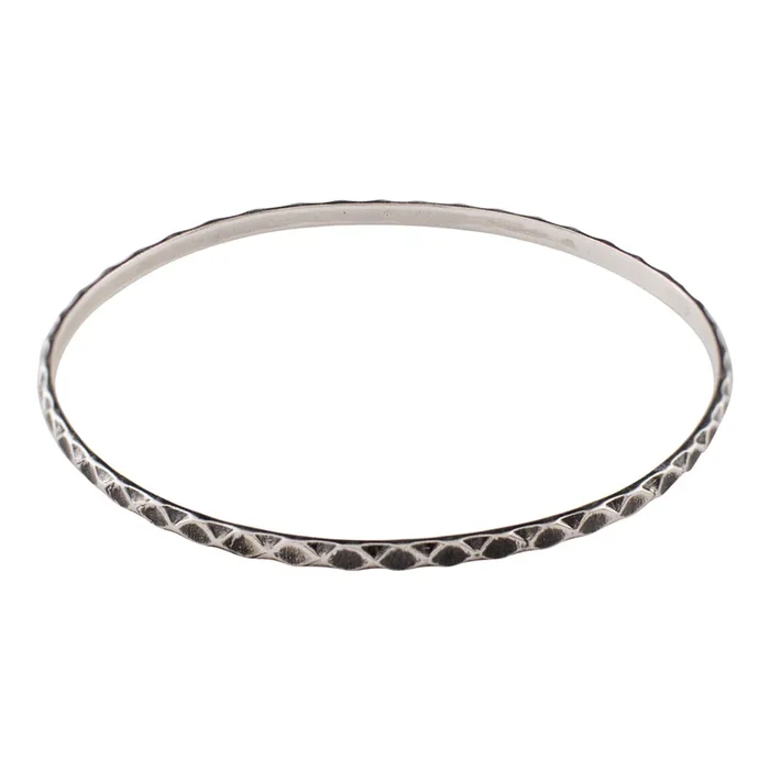 Tooled Sterling Bangle – Diamond Pattern