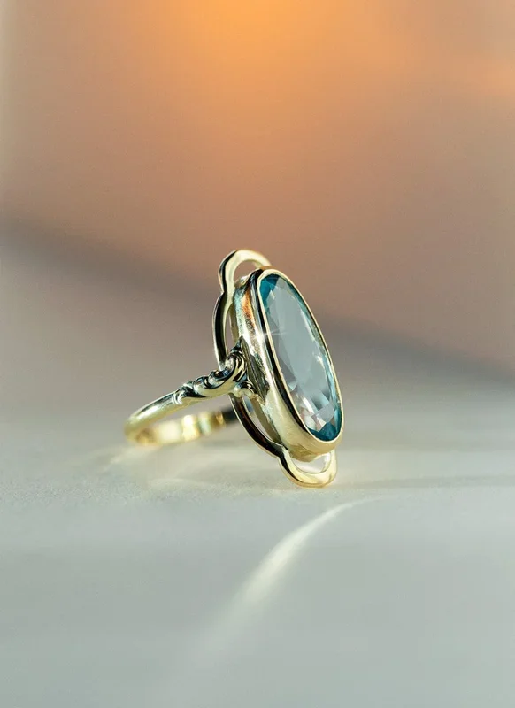 Trixie blue topaz ring 14k gold