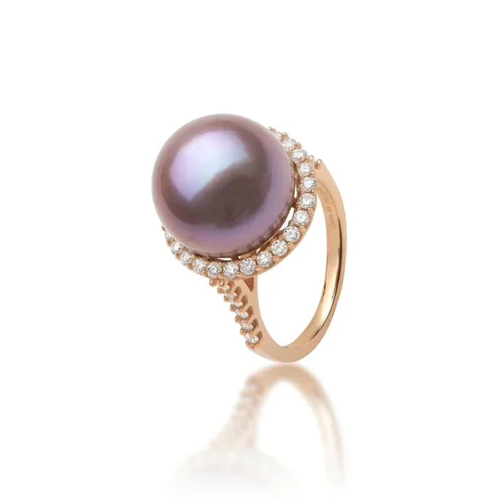 Ultraviolet Freshwater Pearl Ring in Rose Gold with Diamonds – 14-15mm