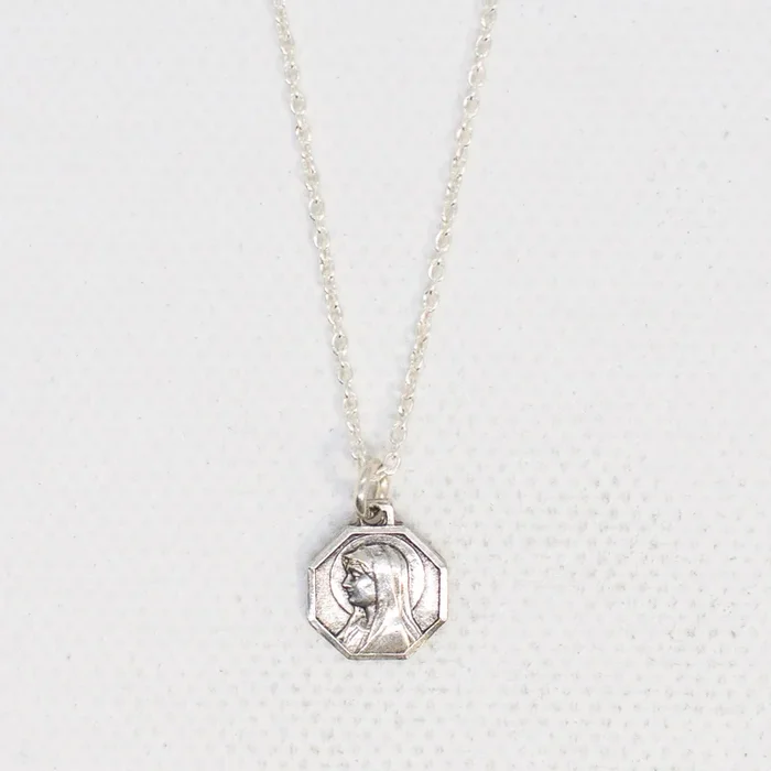 Vintage Medal Lourdes v201